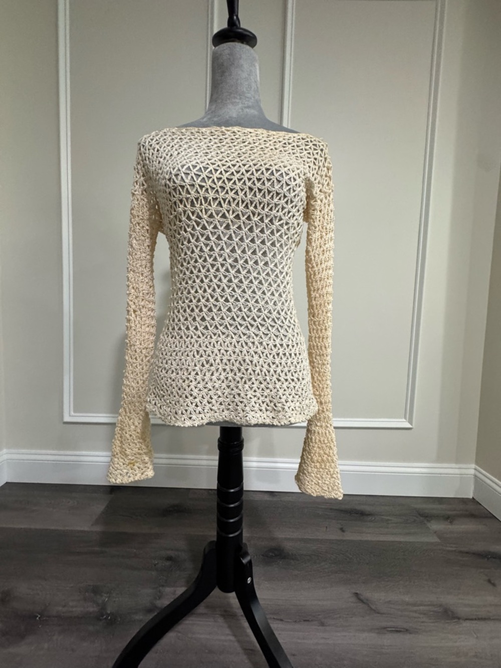 Crochet Open-Weave Long Sleeve Top in Cream